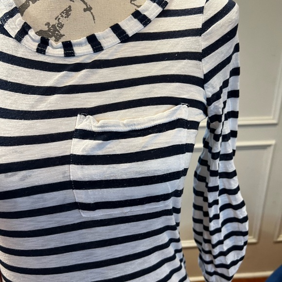 Black and white striped TShirt - Picture 2 of 3